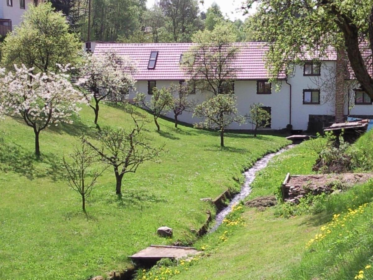 Quaint Farmhouse In Langenbach Near The Lake Villa Buitenkant foto